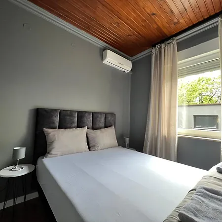Lux Crystal-center Apartmán Bihać