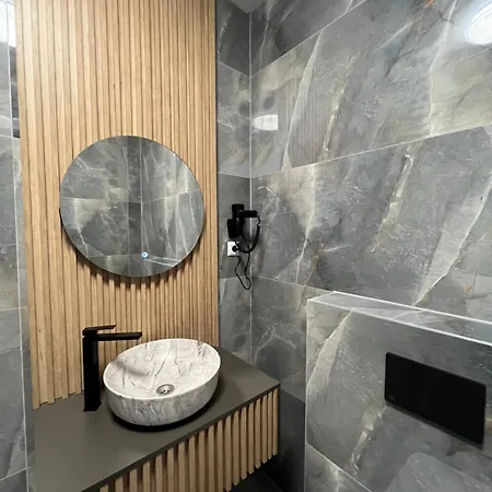 Lux Crystal-center Apartman