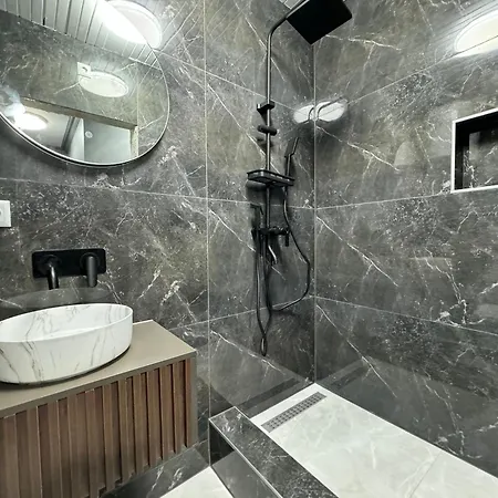 Apartment Lux Crystal-center