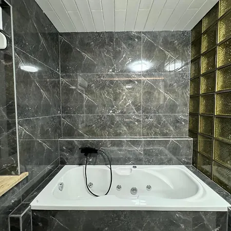 Apartment Lux Crystal-center