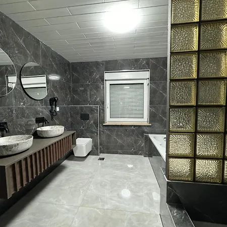 Apartman Lux Crystal-center *