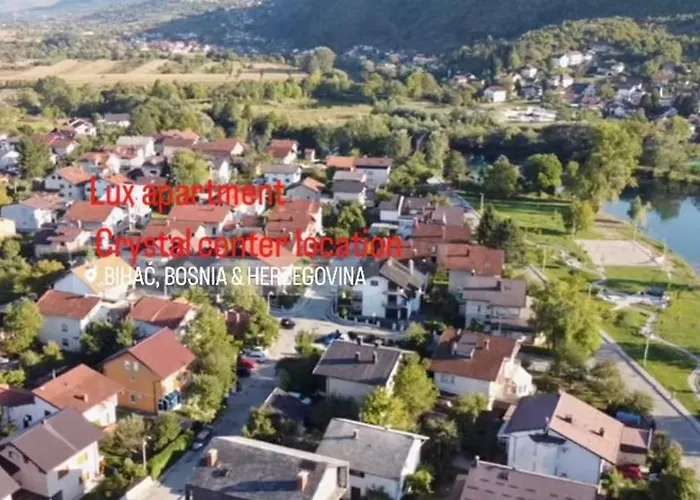 Lux Crystal-center *