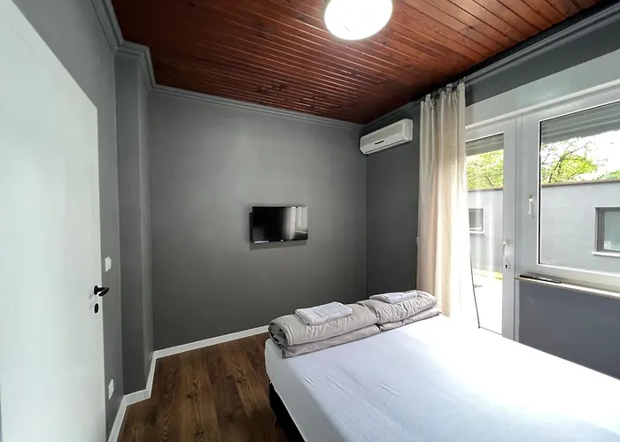 Lux Crystal-center Bihać