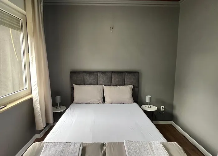 Lux Crystal-center * Bihać