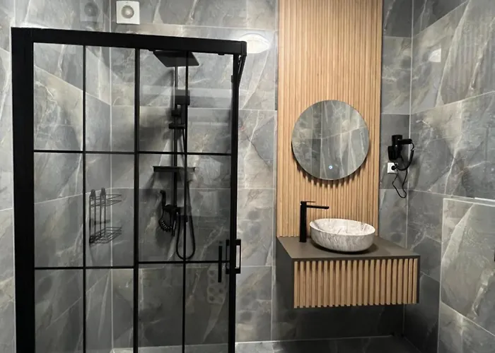 Lux Crystal-center Apartment *