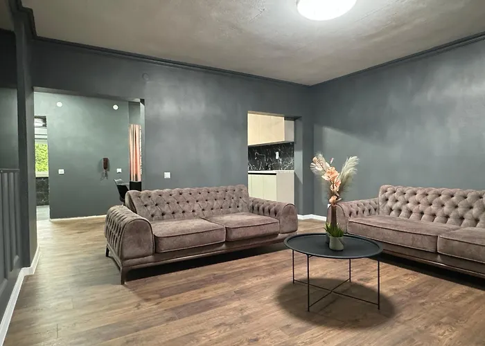 Lux Crystal-center Apartment