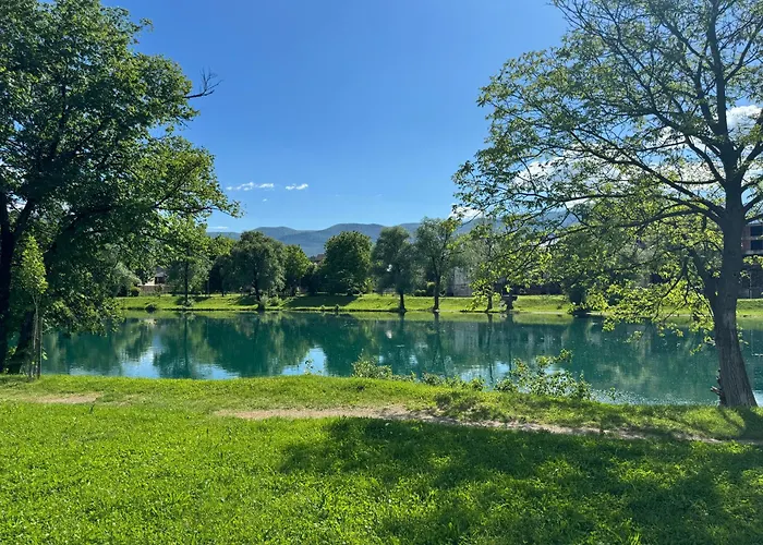 Lux Crystal-center * Bihać